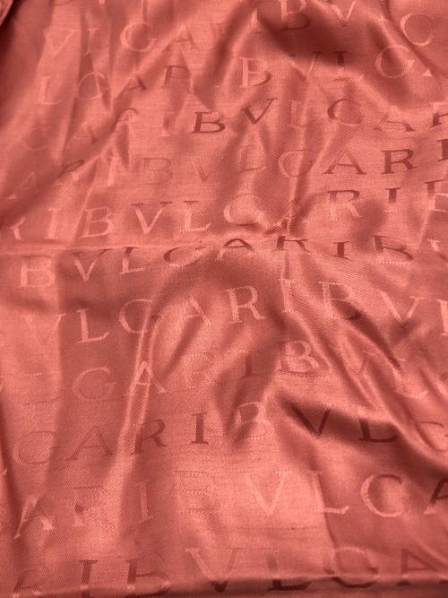 BVLGARI（ブルガリ）BVLGARI (ブルガリ) ロゴマニアシルクジャガード大判ストール ピンクの古着・服飾アイテム