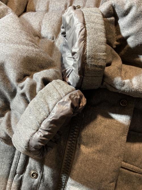 MONCLER（モンクレール）MONCLER (モンクレール) AMBROISE GIUBBOTTO グレー サイズ:2の古着・服飾アイテム