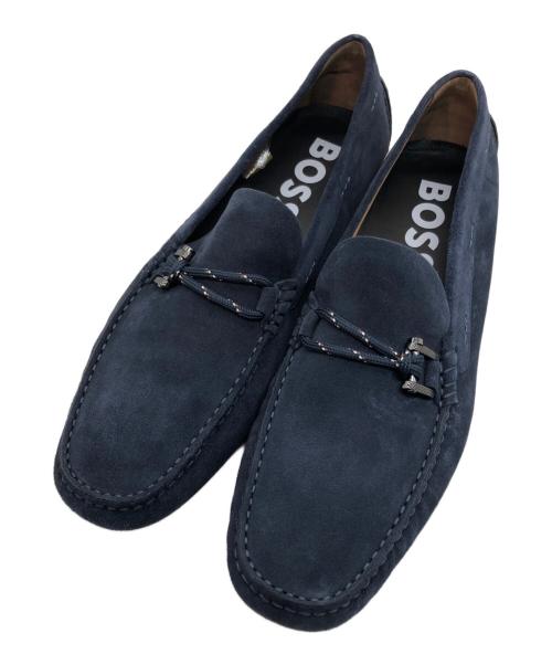 BOSS（ボス）BOSS (ボス) コード＆メタルディテール スエード ドライビングシューズ ネイビー サイズ:UK10の古着・服飾アイテム