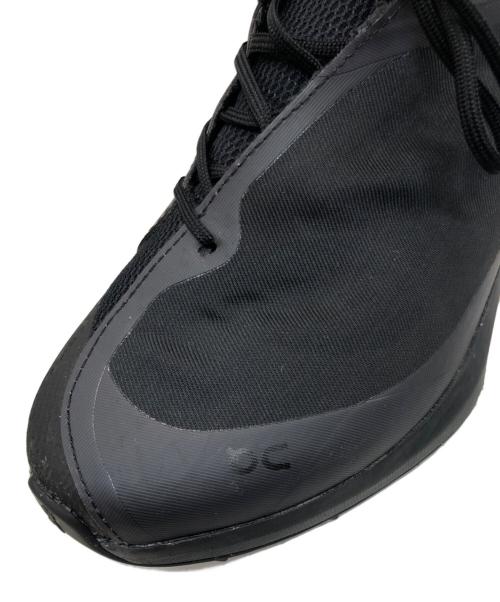 on（オン）on (オン) POST ARCHIVE FACTION (ポストアーカイブファクション) Cloudventure Peak PAF 1 M All Black ブラック サイズ:25.5の古着・服飾アイテム