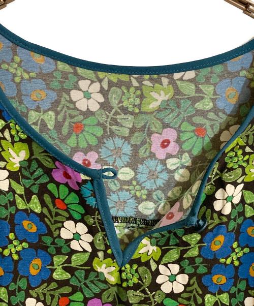 Jocomomola（ホコモモラ）Jocomomola (ホコモモラ) フラワープリントブラウスワンピース グリーン サイズ:40の古着・服飾アイテム