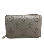 LOUIS VUITTONルイ ヴィトン）の古着「2つ折り財布」｜ベージュ