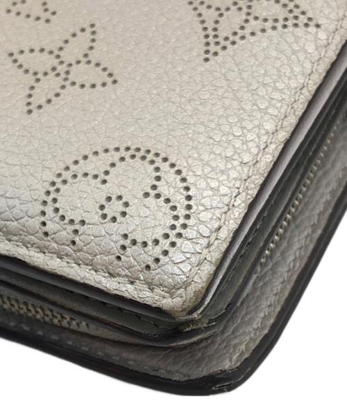 LOUIS VUITTON（ルイ ヴィトン）LOUIS VUITTON (ルイ ヴィトン) 2つ折り財布 ベージュの古着・服飾アイテム