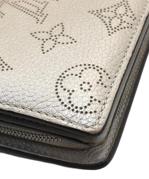 LOUIS VUITTON（ルイ ヴィトン）LOUIS VUITTON (ルイ ヴィトン) 2つ折り財布 ベージュの古着・服飾アイテム