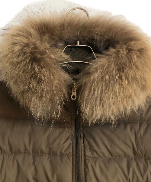 DUVETICA（デュベティカ）DUVETICA (デュベティカ) SAOIRSEダウンコート グリーン サイズ:42 未使用品の古着・服飾アイテム