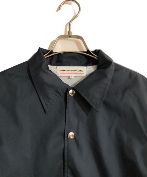 COMME des GARCONS GIRL（コムデギャルソンガール）COMME des GARCONS GIRL (コムデギャルソンガール) バックロゴプリント コーチジャケット ネイビー サイズ:Ｌの古着・服飾アイテム