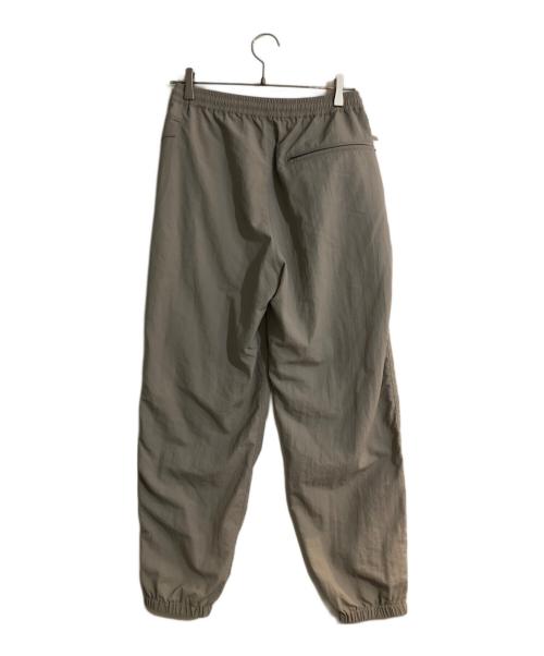 迷迭香（マンネンロウ）迷迭香 (マンネンロウ) NYLON HARVEST TRAINER ベージュ サイズ:Mの古着・服飾アイテム