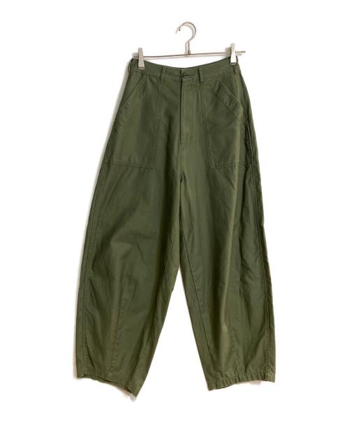 12closet（トゥエルブクローゼット）12closet (トゥエルブクローゼット) 【洗える】カーヴィパンツ グリーン サイズ:36の古着・服飾アイテム