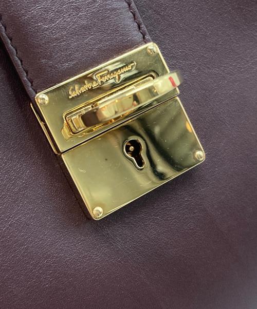 Salvatore Ferragamo（サルヴァトーレ フェラガモ）Salvatore Ferragamo (サルヴァトーレ フェラガモ) ジュリエットガンチーニトップハンドルバッグ ボルドーの古着・服飾アイテム