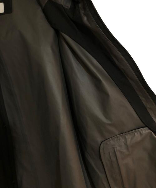 STONE ISLAND（ストーンアイランド）STONE ISLAND (ストーンアイランド) GORE-TEX HOODED PARKA JACKET/ゴアテックス ブラック サイズ:XLの古着・服飾アイテム