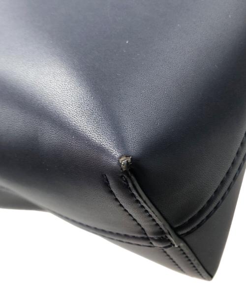 EMPORIO ARMANI（エンポリオアルマーニ）EMPORIO ARMANI (エンポリオアルマーニ) トートバッグ ネイビーの古着・服飾アイテム
