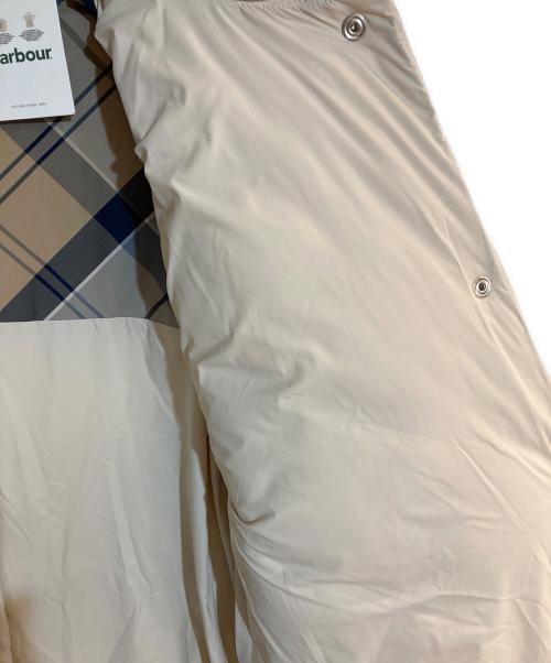 Barbour（バブアー）Barbour (バブアー) Brigitte Puffer Coat with Scarf キルティングロングコート アイボリー サイズ:8の古着・服飾アイテム