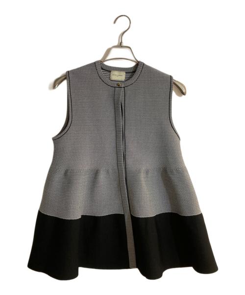 UNITED ARROWS TOKYO（ユナイテッドアローズトウキョウ）UNITED ARROWS TOKYO (ユナイテッドアローズトウキョウ) P リボンブローチ ニットベスト グレー サイズ:不明の古着・服飾アイテム