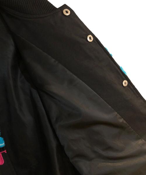 GALFY（ガルフィー）GALFY (ガルフィー) わんわん落書きスタジャン ブラック サイズ:XLの古着・服飾アイテム