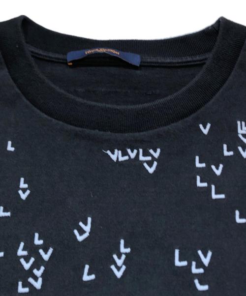 LOUIS VUITTON（ルイ ヴィトン）LOUIS VUITTON (ルイ ヴィトン) 22AW LVスプレッドエンブロイダリーTシャツ ブラック サイズ:Ｌの古着・服飾アイテム