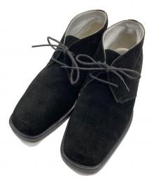 CHANEL（シャネル）の古着「ロゴスエードチャッカブーツ」｜ブラック