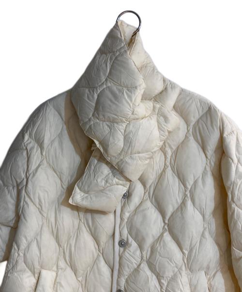 TAION（タイオン）TAION (タイオン) PUBLUX (パブリュクス) 別注マフラー付きミリタリーダウン アイボリー サイズ:Ｌの古着・服飾アイテム