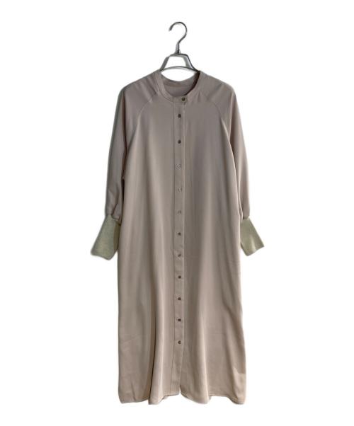 Audrey and John Wad（オードリーアンドジョンワッド）AUDREY AND JOHN WAD (オードリーアンドジョンワッド) ３WAYワンピース ベージュ サイズ:FREEの古着・服飾アイテム