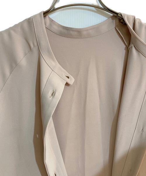 Audrey and John Wad（オードリーアンドジョンワッド）AUDREY AND JOHN WAD (オードリーアンドジョンワッド) ３WAYワンピース ベージュ サイズ:FREEの古着・服飾アイテム