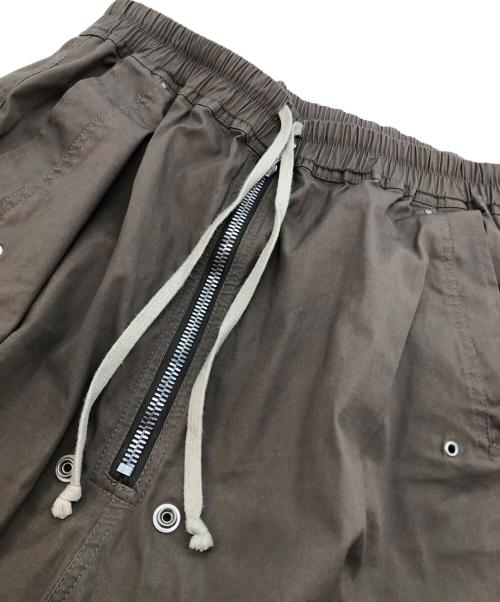 RICK OWENS（リックオウエンス）RICK OWENS (リックオウエンス) BELA SHORTS/ベラ ショーツ DUST サイズ:IT 48の古着・服飾アイテム