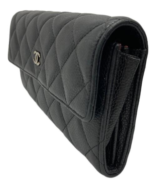 CHANEL（シャネル）CHANEL (シャネル) 二つ折り長財布 ブラックの古着・服飾アイテム