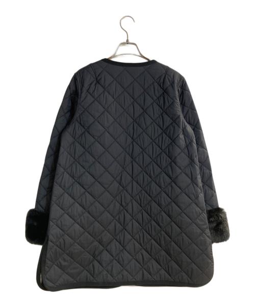 BLUE LABEL CRESTBRIDGE（ブルーレーベルクレストブリッジ）BLUE LABEL CRESTBRIDGE (ブルーレーベルクレストブリッジ) リバーシブルキルティングコート ブラック サイズ:Mの古着・服飾アイテム