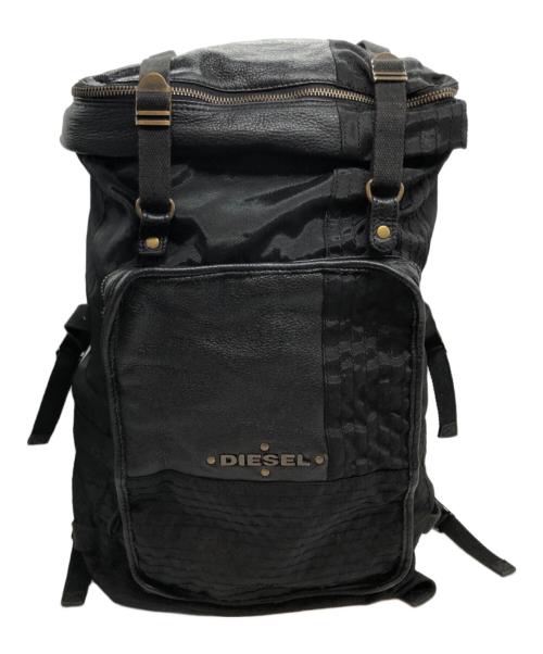 DIESEL（ディーゼル）DIESEL (ディーゼル) アーカイブメタルロゴレザーコンビリュック ブラックの古着・服飾アイテム