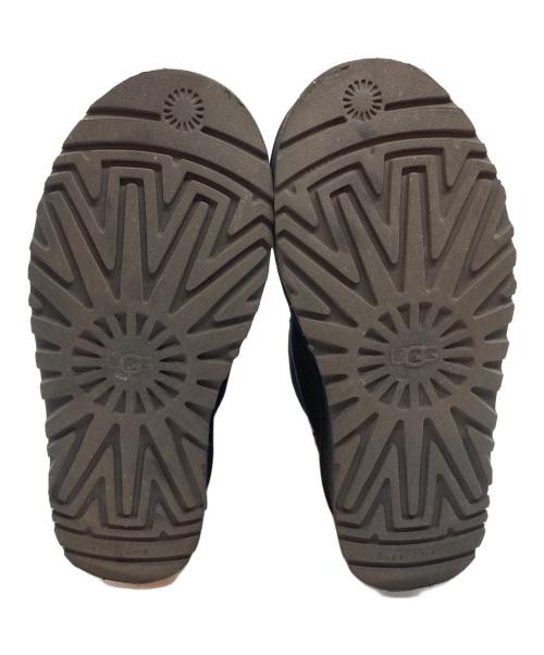 UGG（アグ）UGG (アグ) NEUMEL PLATFORM CHESTNUT ブラック サイズ:24の古着・服飾アイテム