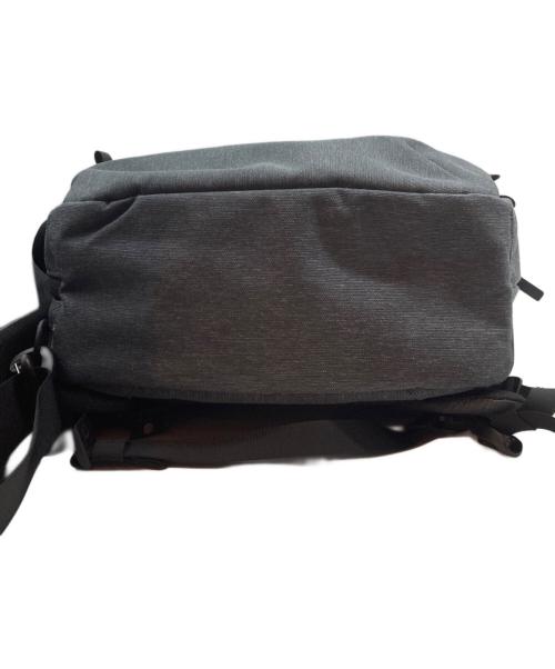 AER（エアー）AER (エアー) Flight Pack 3 グレーの古着・服飾アイテム