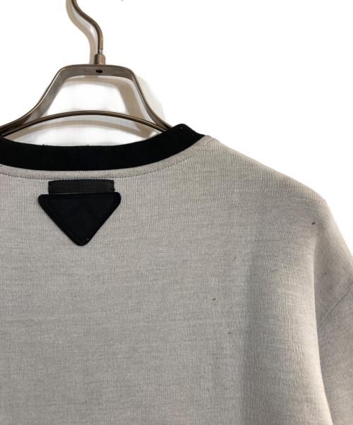 PRADA（プラダ）PRADA (プラダ) PRINTED SWEATER グレー サイズ:Ｌの古着・服飾アイテム