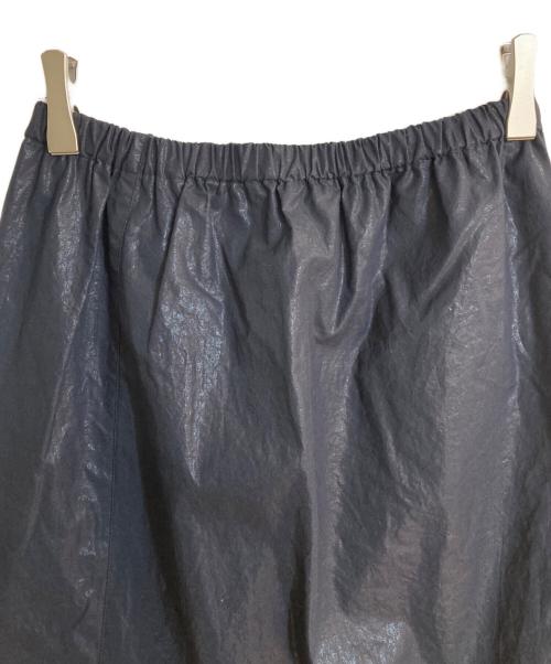 MACPHEE（マカフィー）MACPHEE (マカフィー) コーティングコットン アシンメトリーギャザースカート ネイビー サイズ:34 未使用品の古着・服飾アイテム