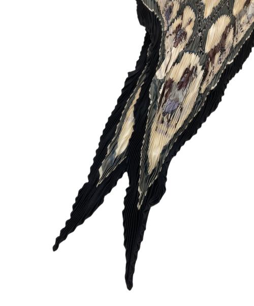 HERMES（エルメス）HERMES (エルメス) プリーツカレ90 Chevaux arabe ベージュの古着・服飾アイテム