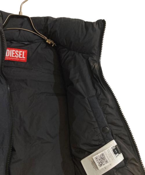 DIESEL（ディーゼル）DIESEL (ディーゼル) W-RAVEEL-SL ヴィンテージ加工ダウンベスト ブラック サイズ:44の古着・服飾アイテム