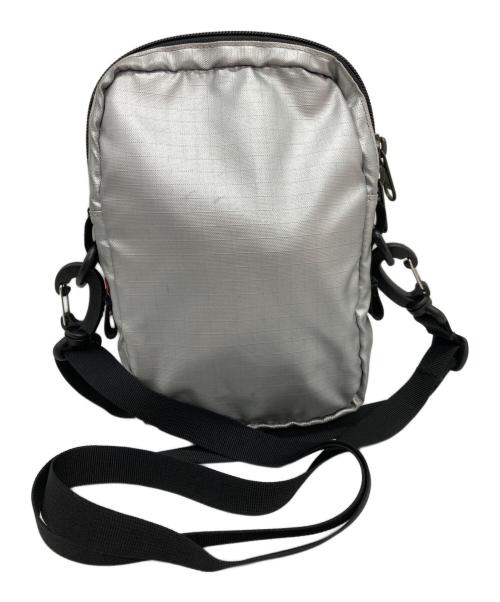 THE NORTH FACE（ザ ノース フェイス）THE NORTH FACE (ザ ノース フェイス) SUPREME (シュプリーム) 18SS Metallic Shoulder Bag シルバーの古着・服飾アイテム