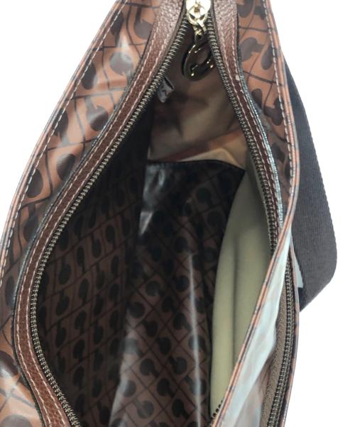 GHERARDINI（ゲラルディーニ）GHERARDINI (ゲラルディーニ) ロゴショルダーバッグ ブラウンの古着・服飾アイテム