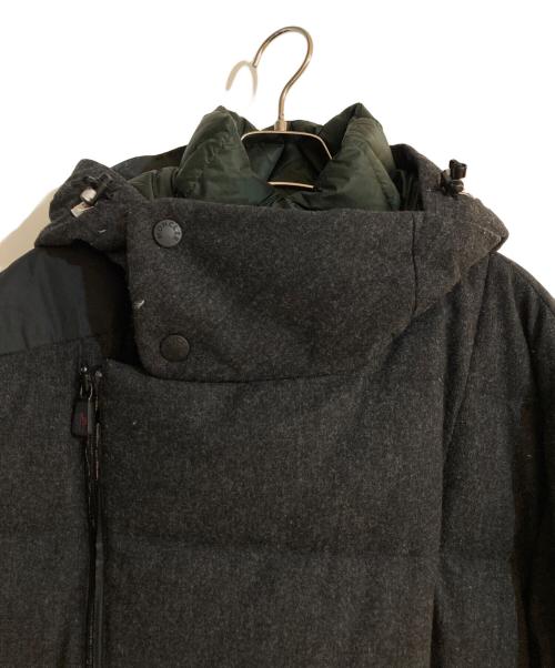 MONCLER GRENOBLE（モンクレール グルノーブル）MONCLER GRENOBLE (モンクレール グルノーブル) TRIVOR GIUBBOTTO グレー サイズ:4の古着・服飾アイテム