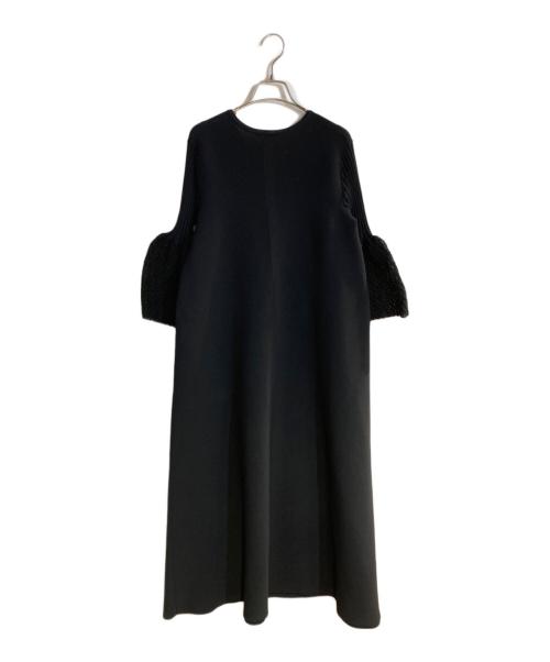 CFCL（シーエフシーエル）CFCL (シーエフシーエル) POTTERY ORNAMENT SHORT BELL SLEEVE FLARE DRESS ブラック サイズ:3の古着・服飾アイテム