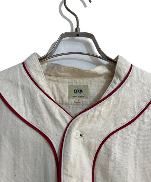 F.O.B FACTORY（エフオービー ファクトリー）F.O.B FACTORY (エフオービー ファクトリー) ベースボールシャツ ベージュ サイズ:Ｌの古着・服飾アイテム