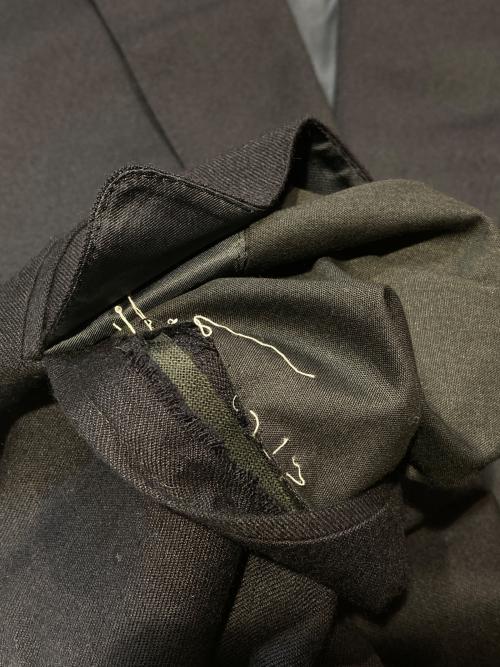 GUCCI（グッチ）GUCCI (グッチ) カシミヤ100％金ボタンブレザー ネイビー サイズ:48の古着・服飾アイテム