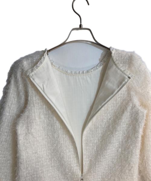 TO BE CHIC（トゥービーシック）TO BE CHIC (トゥービーシック) フェザーチュール プルオーバー ホワイト サイズ:42の古着・服飾アイテム