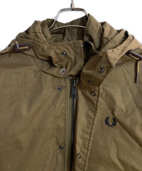 FRED PERRY（フレッドペリー）FRED PERRY (フレッドペリー) Short Padded Parka Coat ブラウン サイズ:Lの古着・服飾アイテム