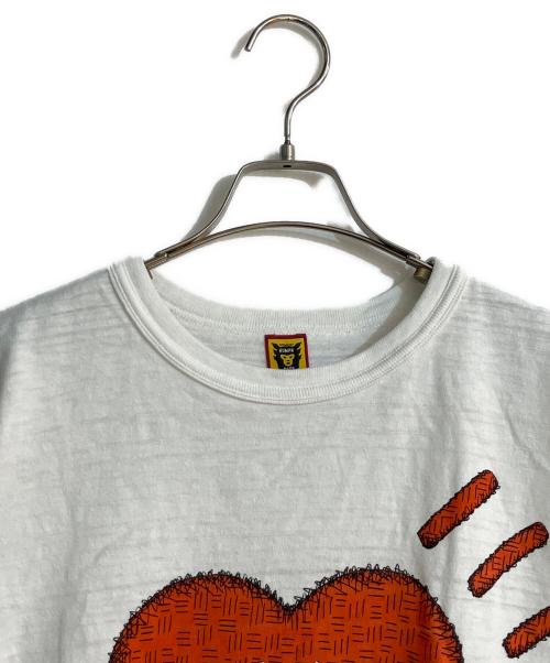 HUMAN MADE（ヒューマンメイド）HUMAN MADE (ヒューマンメイド) KAWS (カウズ) ハートプリントカットソー ホワイト サイズ:2XLの古着・服飾アイテム
