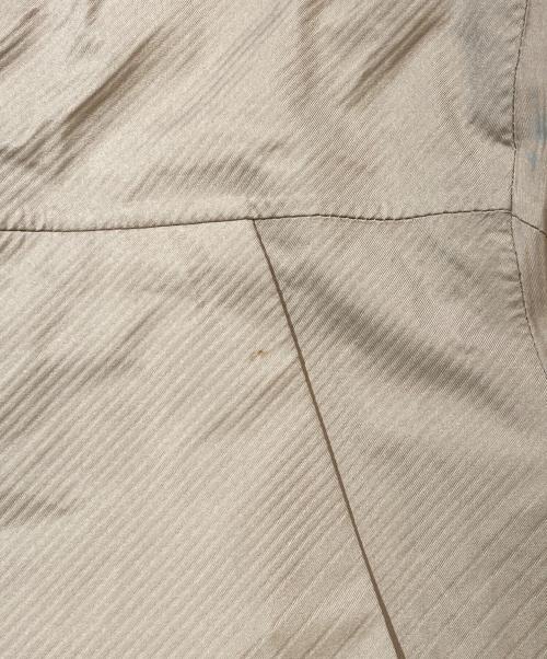 DESCENTE ALLTERRAIN（デザイント オルテライン）DESCENTE ALLTERRAIN (デザイント オルテライン) ACTIVE SHELL JACKET/アクティブシェルジャケット ベージュ サイズ:Mの古着・服飾アイテム