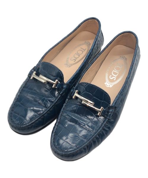 TOD'S（トッズ）TOD'S (トッズ) ダブルT 型押しドライビングシューズ ブルー サイズ:SIZE 36.5の古着・服飾アイテム