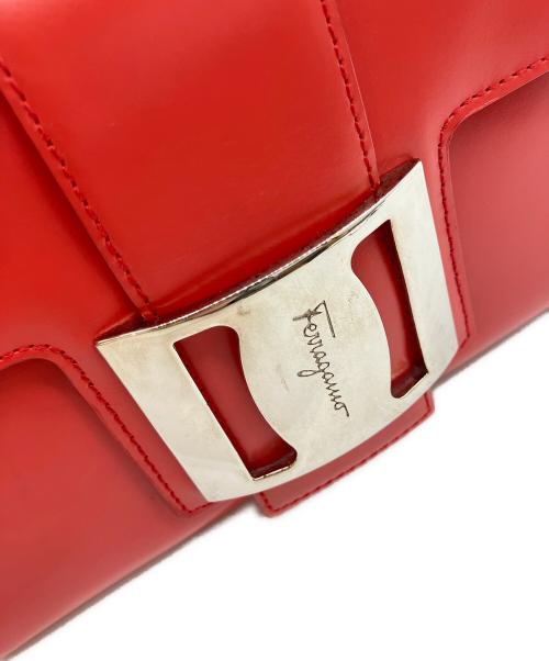 Salvatore Ferragamo（サルヴァトーレ フェラガモ）Salvatore Ferragamo (サルヴァトーレ フェラガモ) ヴァラ セミショルダーバッグの古着・服飾アイテム