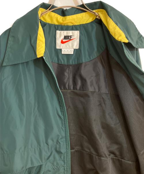 NIKE（ナイキ）NIKE (ナイキ) ナイロンジャケット グリーン サイズ:Mの古着・服飾アイテム
