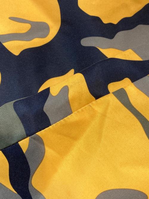 SUPREME（シュプリーム）Supreme (シュプリーム) Hooded Logo Half Zip Pullover／ ハーフジップ プルオーバー  イエロー サイズ:Mの古着・服飾アイテム