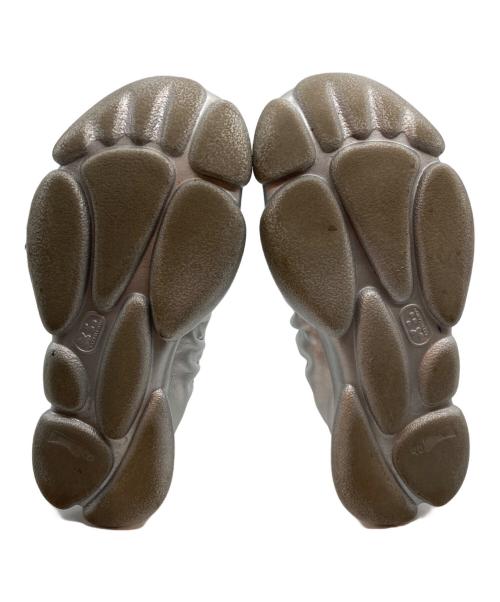 CAMPER（カンペール）CAMPER (カンペール) カースト フラットシューズ シルバー サイズ:40の古着・服飾アイテム