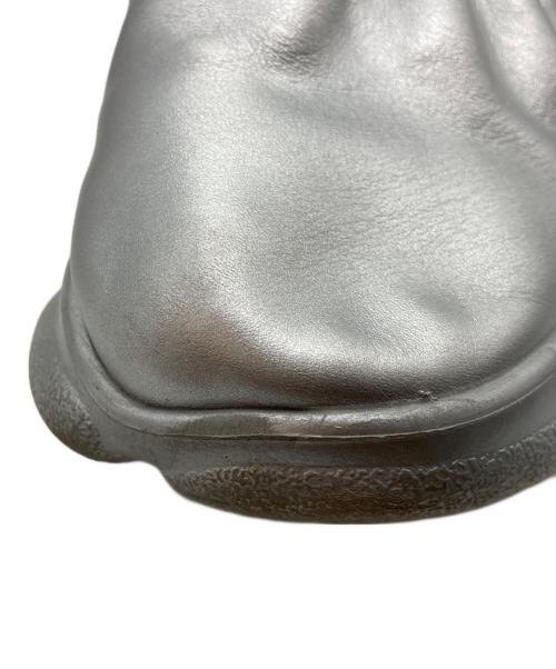 CAMPER（カンペール）CAMPER (カンペール) カースト フラットシューズ シルバー サイズ:40の古着・服飾アイテム