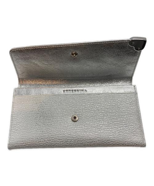 ANTEPRIMA（アンテプリマ）ANTEPRIMA (アンテプリマ) ロングウォレット シルバーの古着・服飾アイテム